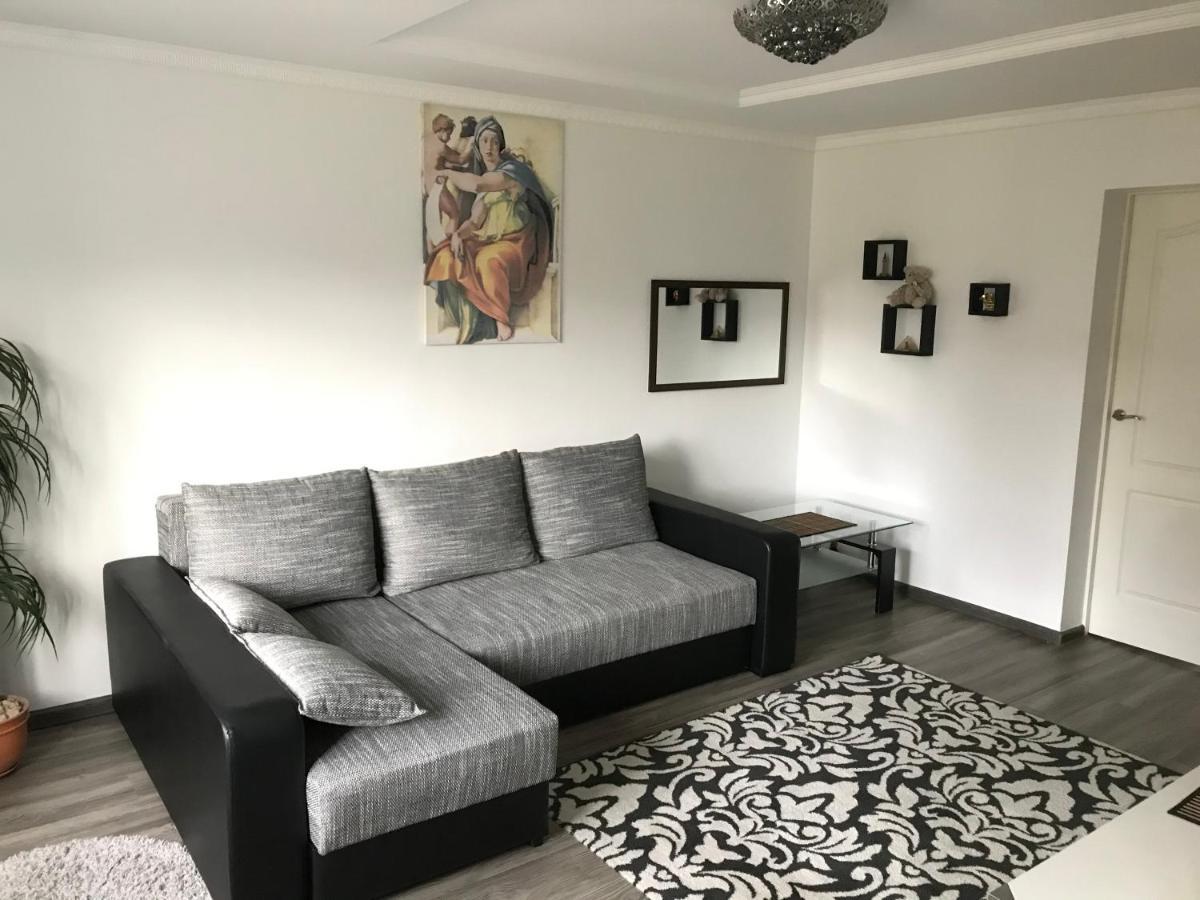 Fine Apartment Jelgava Exteriör bild